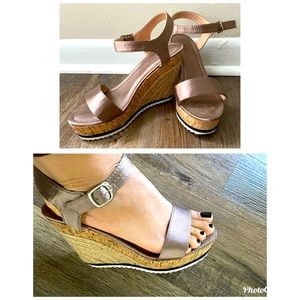 Women sandals